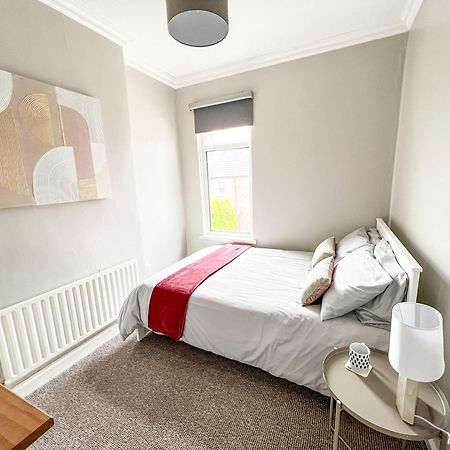 Victoria Road Guesthouse Белфаст Екстериор снимка